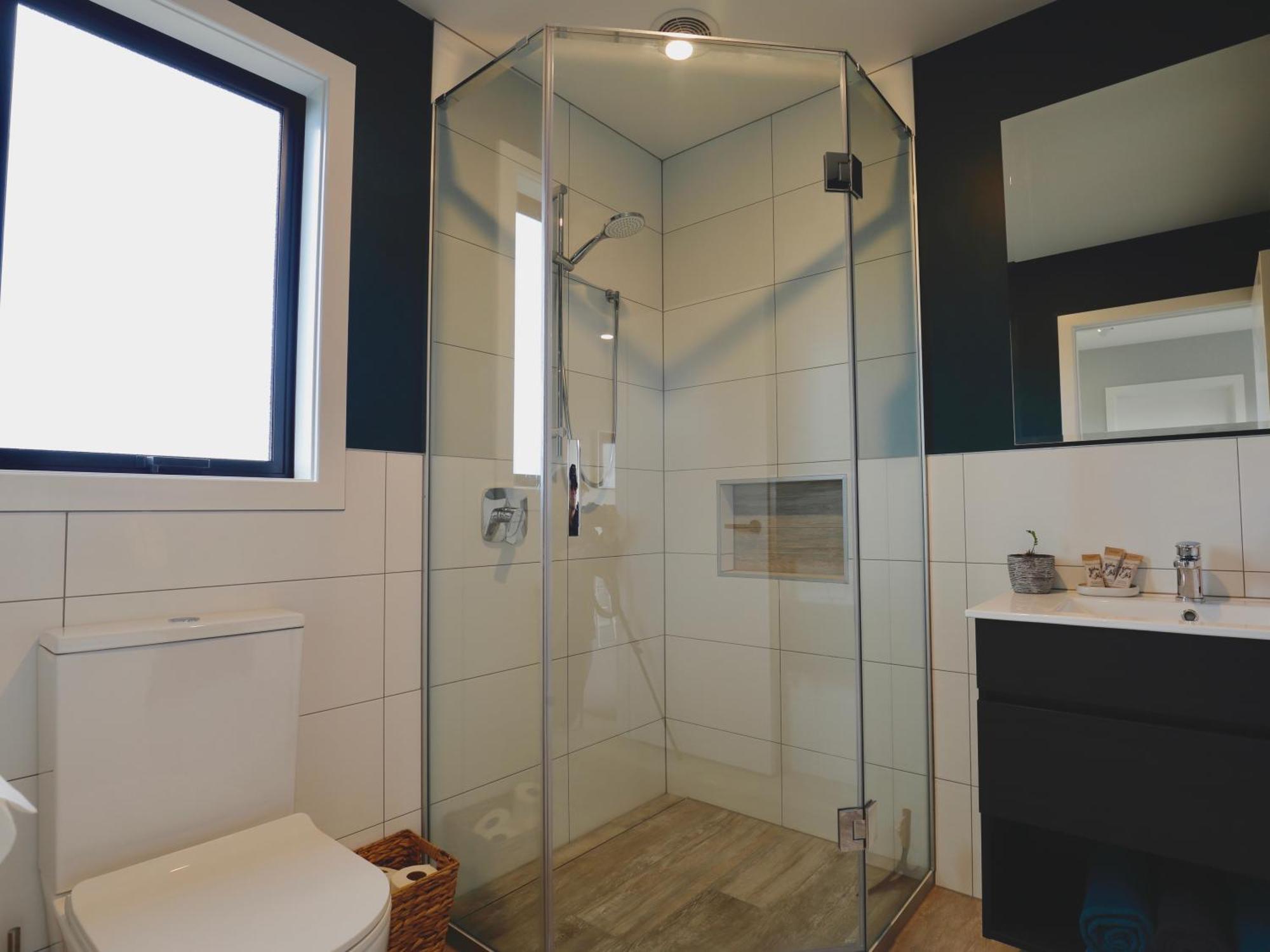 The Tui Studio - Te Anau Holiday Studio ภายนอก รูปภาพ