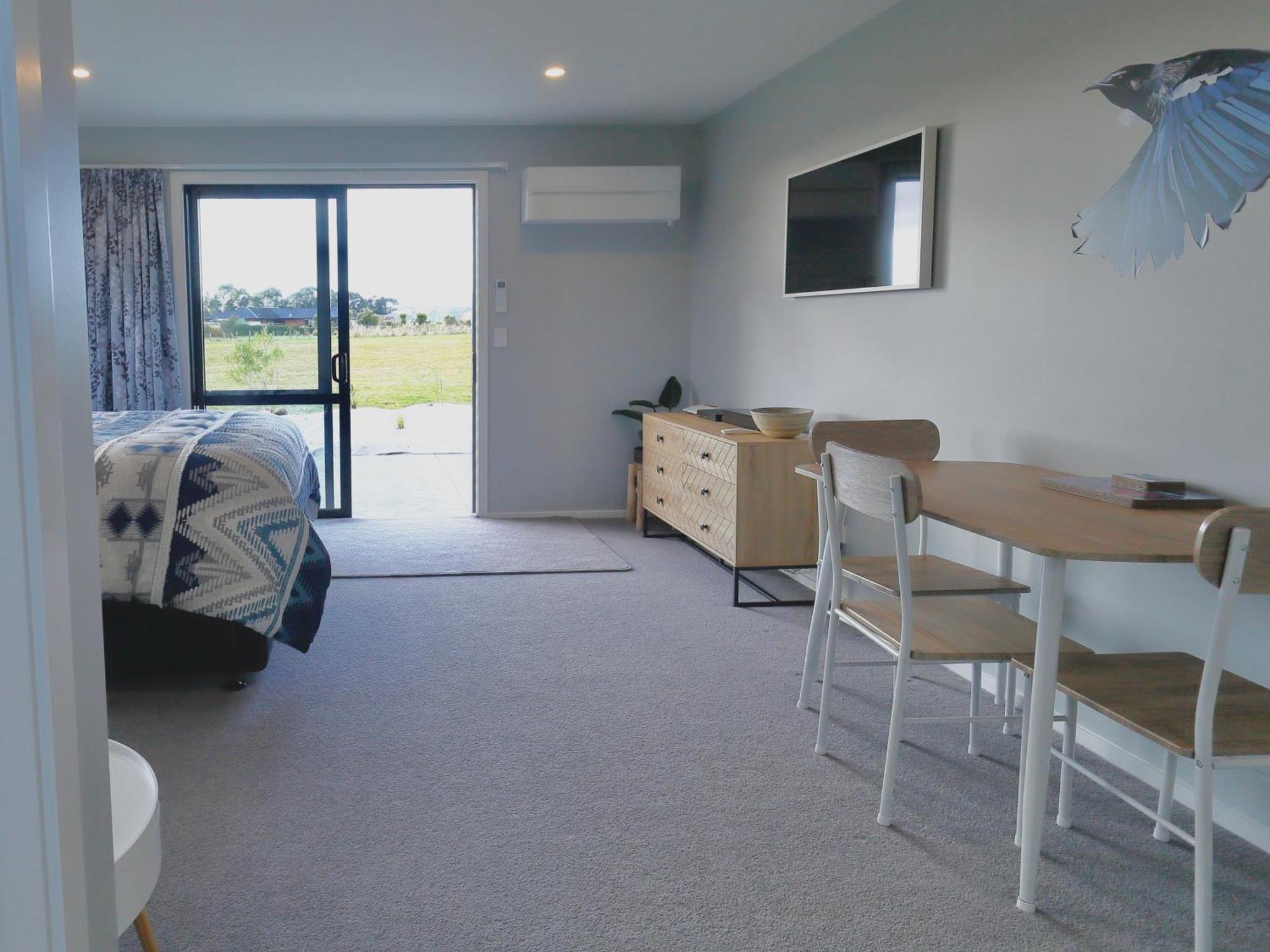 The Tui Studio - Te Anau Holiday Studio ภายนอก รูปภาพ